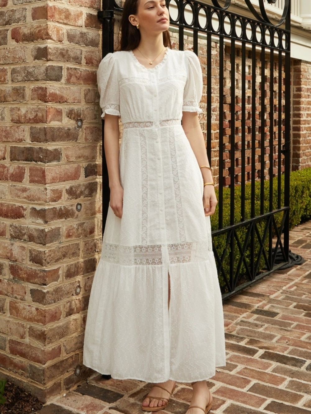 Few Moda Kourt Emi White Lace-Panel Maxi Dress